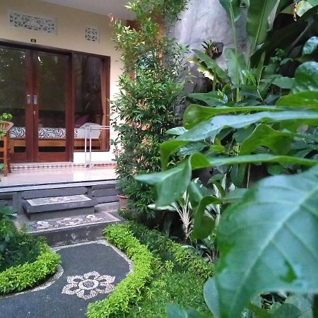 Uma Taman House Hotel Ubud Eksteriør billede